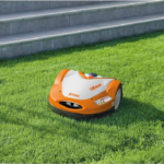 Robot rasaerba iMOW® serie 422 di RMI – STIHL - immagine 6