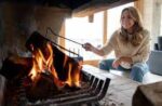 Pallet di legno duro secco da 50 cm di carbonella pronto da bruciare - immagine 2