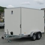Hapert Sapphire L-2 – 2700 rampe & porta laterale | rimorchio ribassato con cassone chiuso | Rutschhemmender Boden